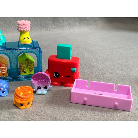 Shopkins Moose Happy Places Toy Set - Picture 4 of 7